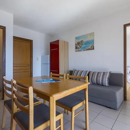 Traumhaftes Apartnent Nur 80 Meter Zum Mit Pool Und Meerblick * Crikvenica