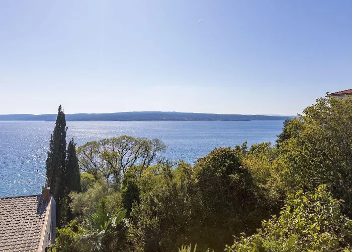 Traumhaftes Apartnent Nur 80 Meter Zum Mit Pool Und Meerblick * Crikvenica