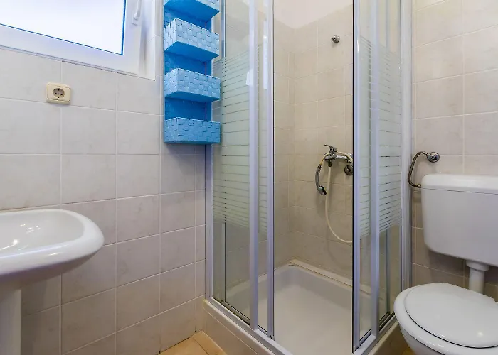 Traumhaftes Apartnent Nur 80 Meter Zum Mit Pool Und Meerblick * Crikvenica